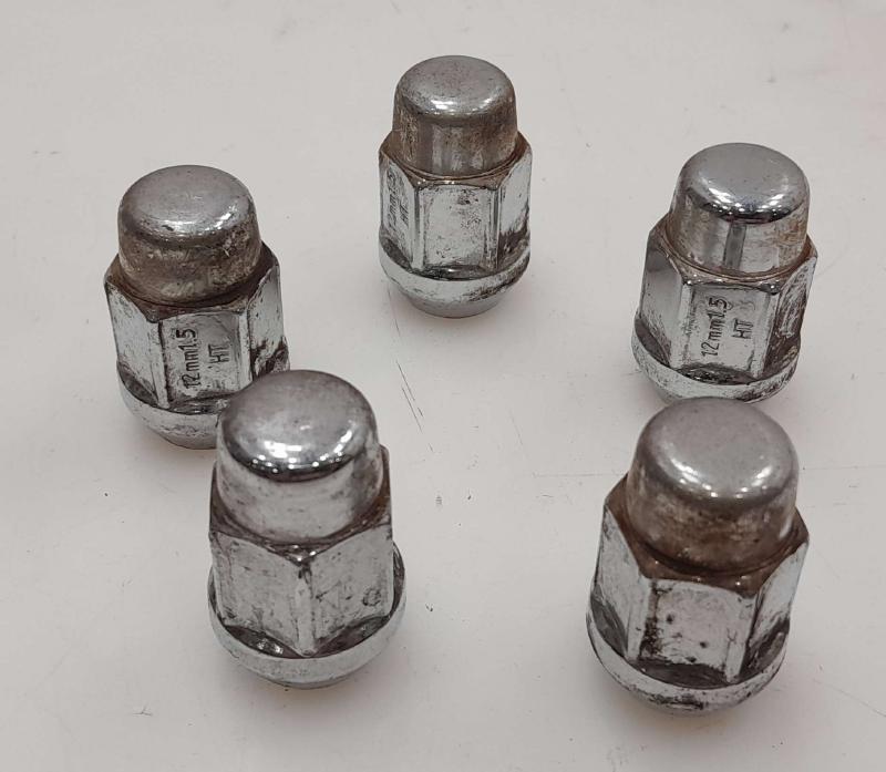 2015 Ford Fusion Lug Nuts