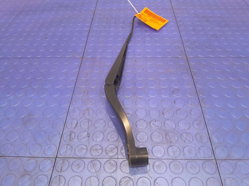 2017 GMC Acadia Wiper Arm