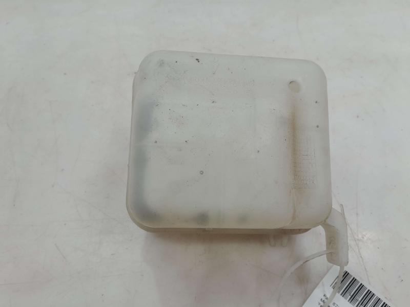 2011 - 2013 Kia Sportage Engine Coolant Overflow Reservoir OEM 254303W000