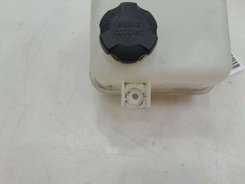 2011 - 2013 Kia Sportage Engine Coolant Overflow Reservoir OEM 254303W000