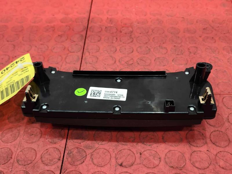 2013 Chevrolet Malibu Heater A/C Control