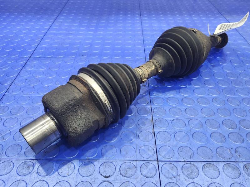 2004 Ford Explorer Axle Shaft