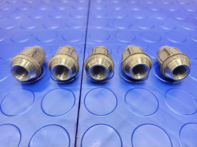 2019 Chevrolet Equinox Lug Nuts