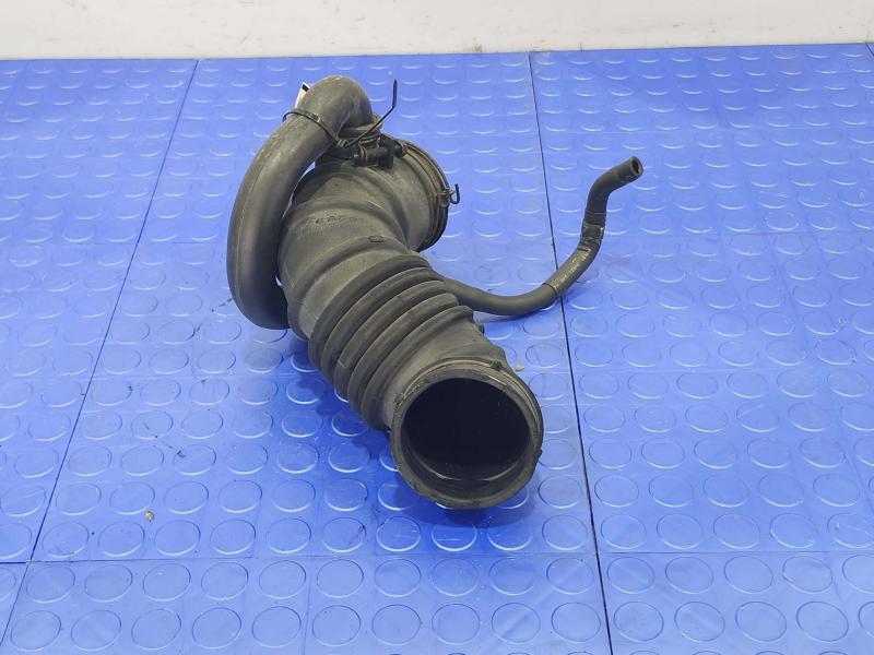 2010 Kia Rio Air Intake Tube/Resonator