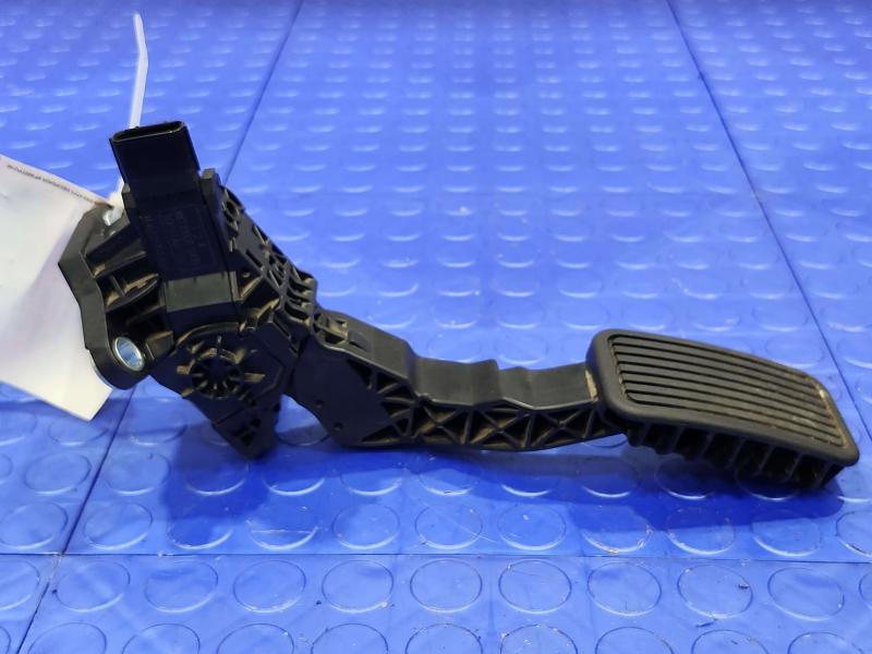 2013-2017 Honda Accord Accelerator Pedal Assembly Genuine OEM 17800-T2A-A01
