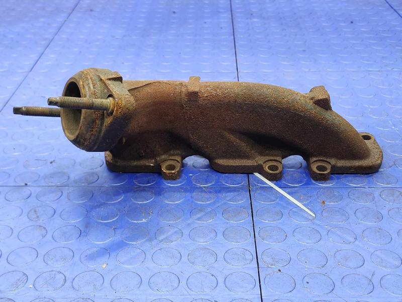 2014 Ford Mustang Exhaust Manifold