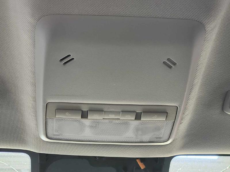 2016 Chevrolet Trax Front Console