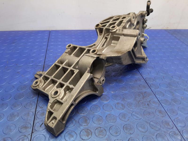 2012 Volkswagen Jetta A/C Compressor Bracket