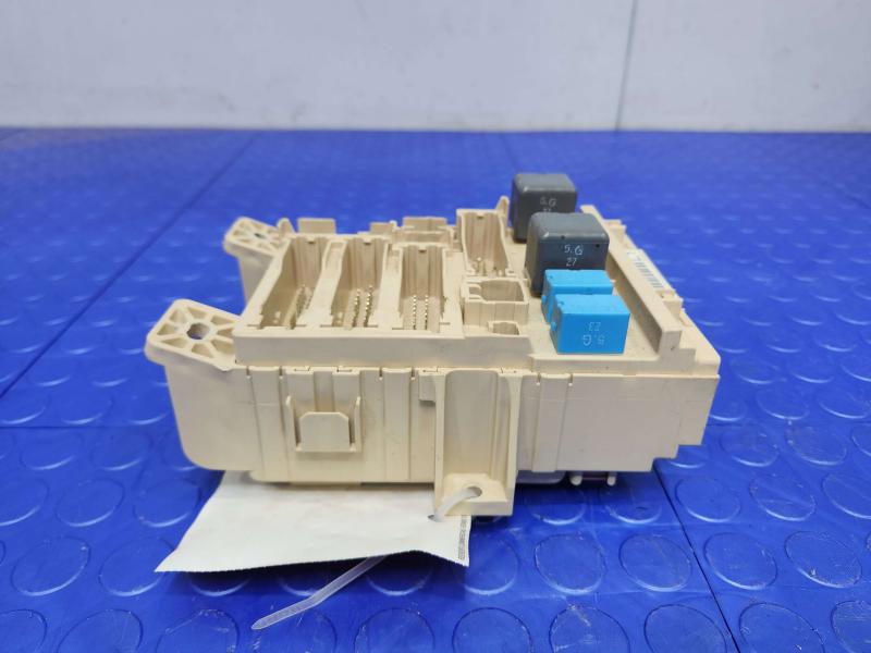 2005 Lexus RX 330 Cabin Fuse Box