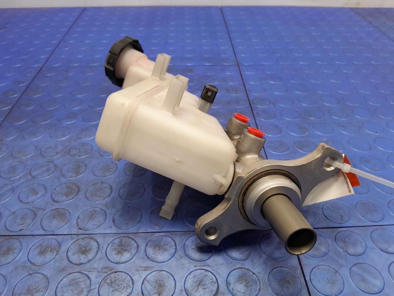 2020-2023 Kia Rio Brake Master Cylinder Assembly Genuine OEM 58510H9260