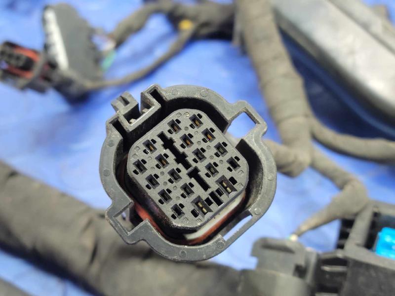 2015-2018 Kia Sedona 3.3L Engine Wiring Harness Assembly OEM 96410-A9010