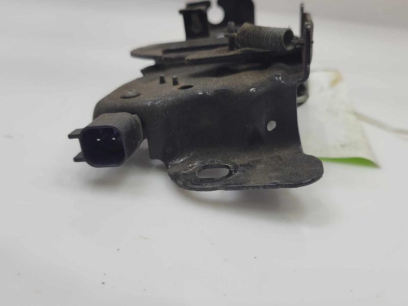2015 - 2017 Chrysler 200 Hood Latch Lock Assembly w/o Remote Start OEM 68202834AA