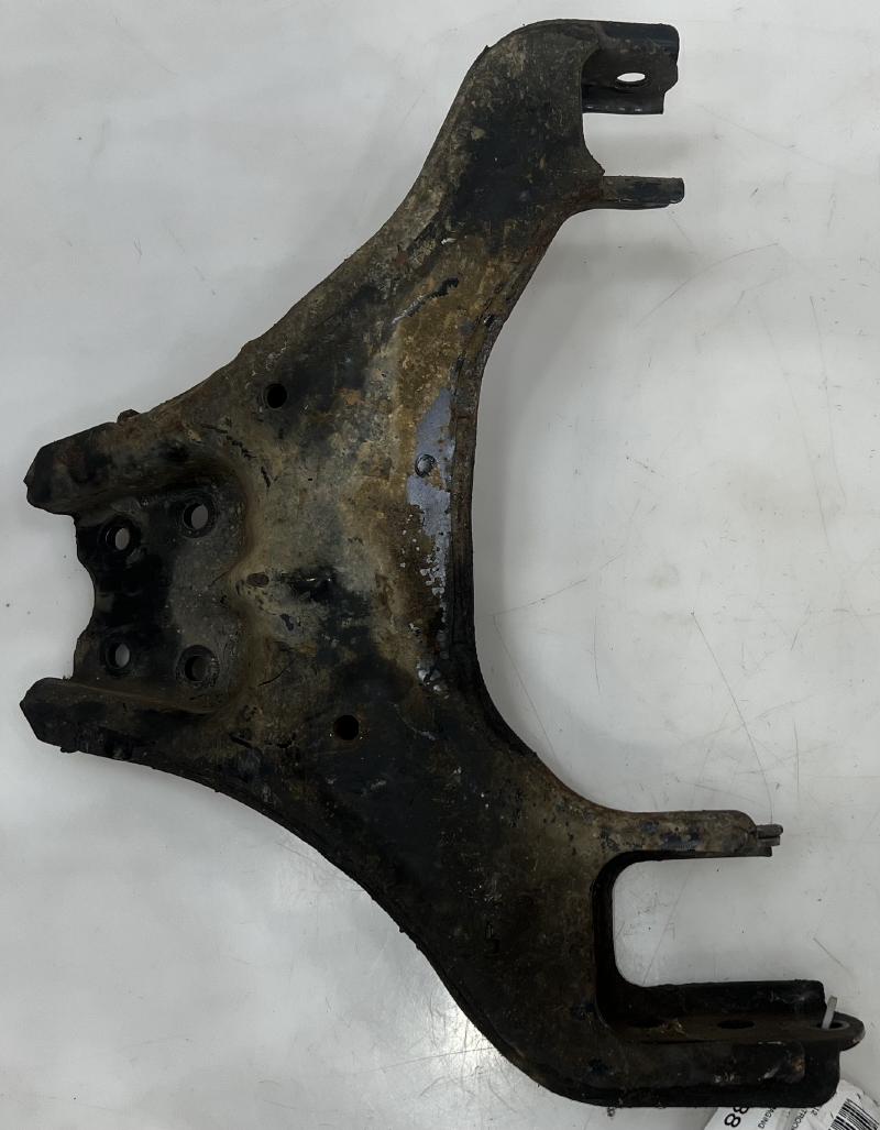 1992 - 2002 Isuzu Trooper Front Lower Control Arm A-Arm RH Passenger Side OEM 8943744281