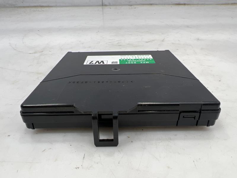 2016 Toyota Prius C 1.5L Multiplex Network Control Module OEM 89221-52700