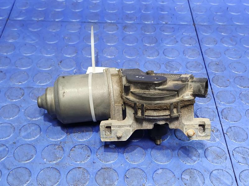 2007 Hummer H3 Wiper Motor Front