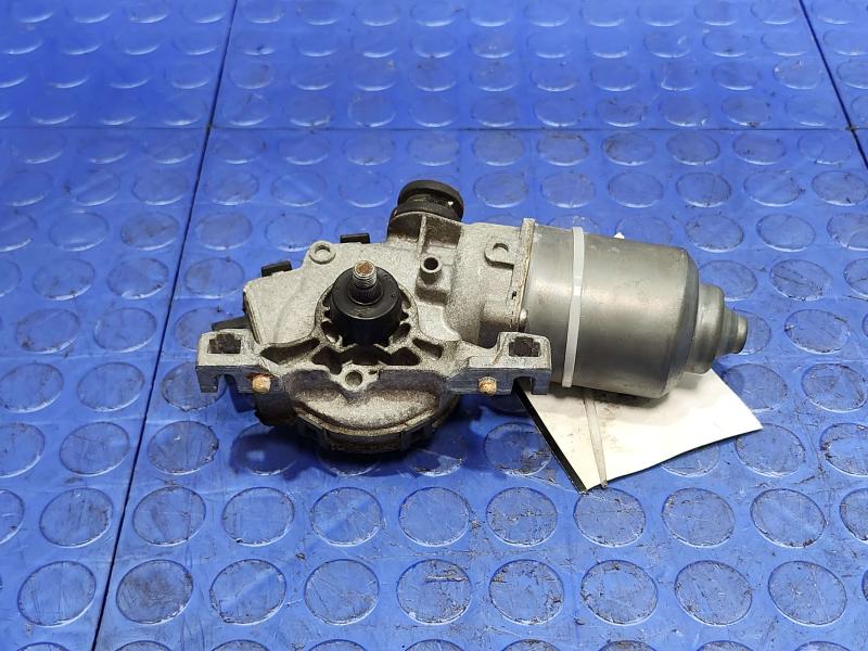 2007 Hummer H3 Wiper Motor Front