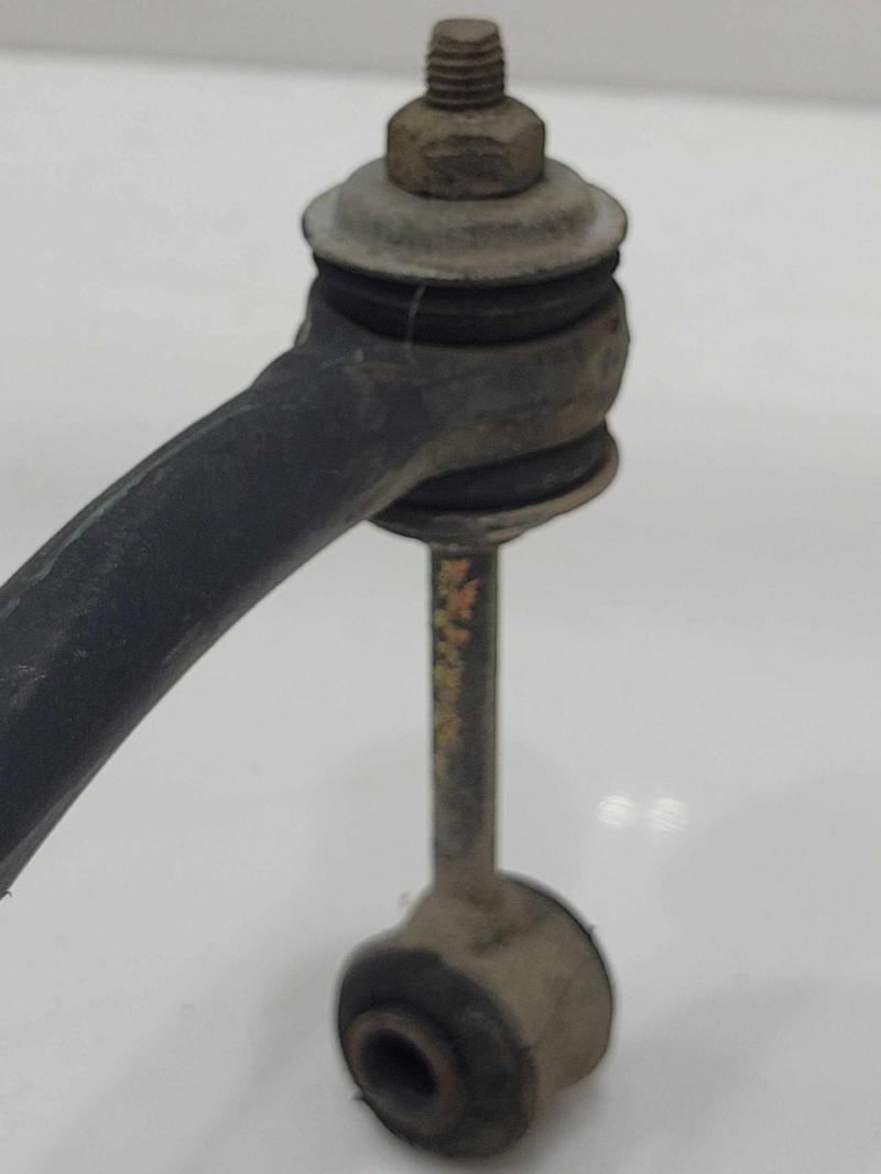 1987 Volvo 240 Stabilizer Bar