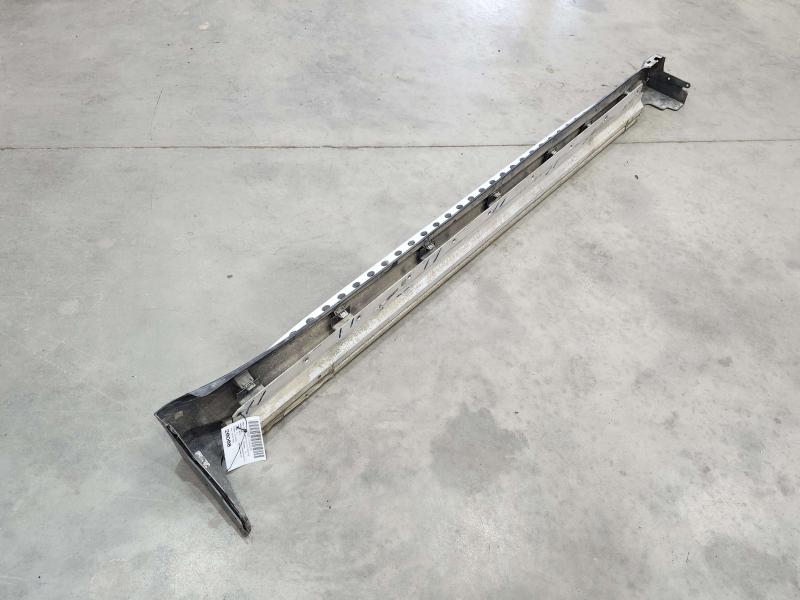 2010 Mercedes ML-Class Running Boards