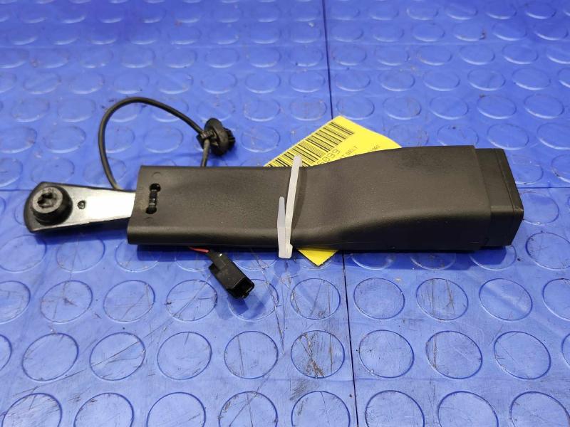 2019 Cadillac XT5 Front Seat Belt