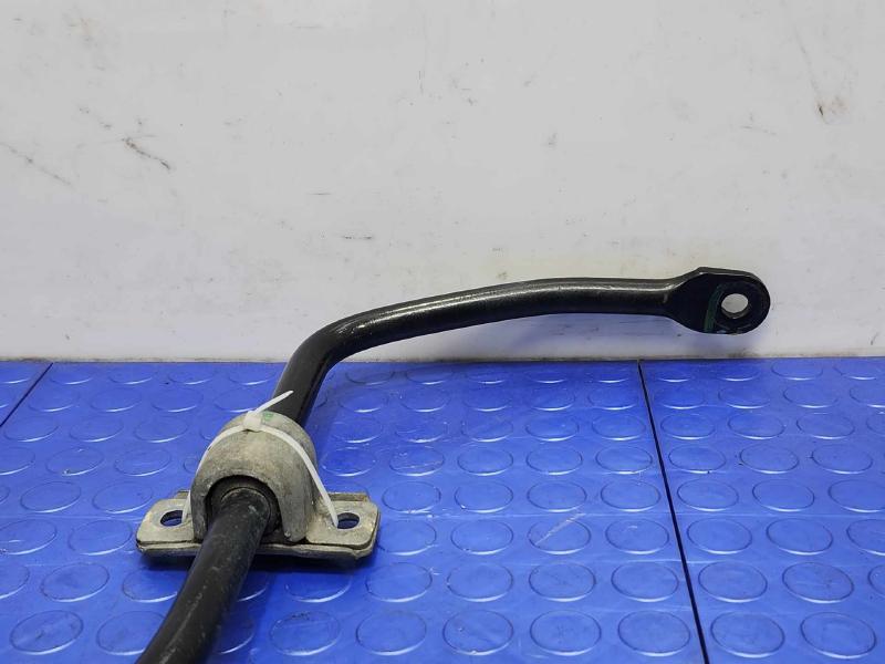 2018-2021 Jeep Compass 4x4 Rear Stabilizer Bar Swaybar Genuine OEM 68303071AA