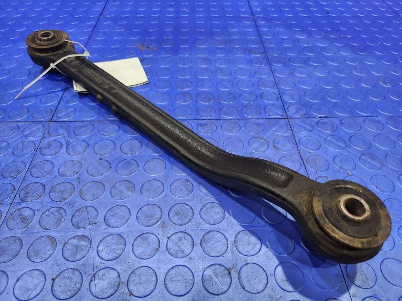 2010 Chevrolet Tahoe Upper Control Arm Rear