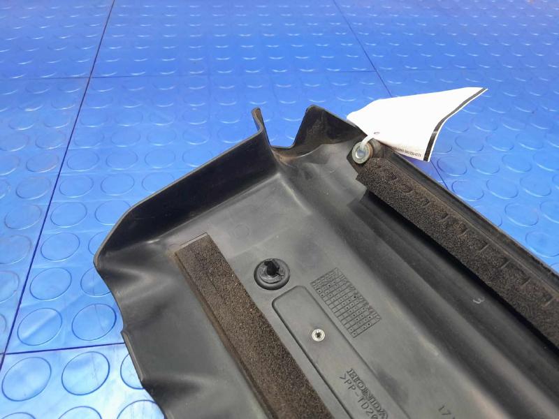 2007-2008 Honda Fit 1.5L Engine Cover Garnish Genuine OEM Part 17121RMEA00