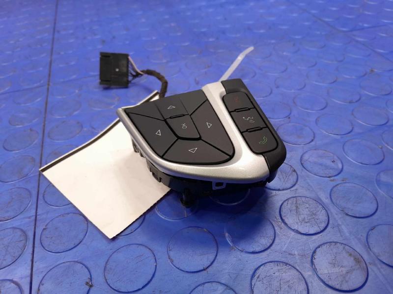 2018-2021 Jeep Compass Steering Wheel EVIC Switch Genuine OEM 5YL19LXHAB