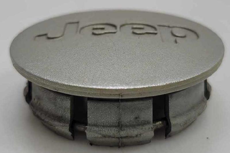 2009 Jeep Grand Cherokee Center Cap