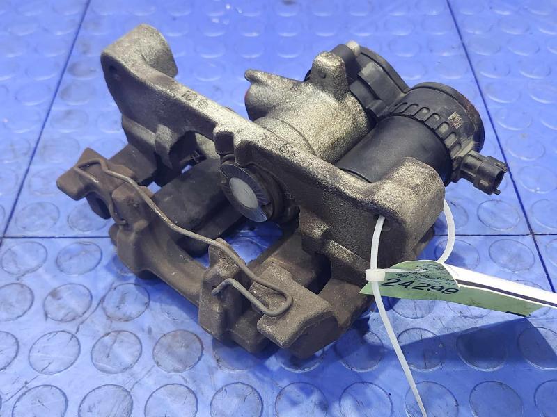 2018 Subaru Legacy Caliper
