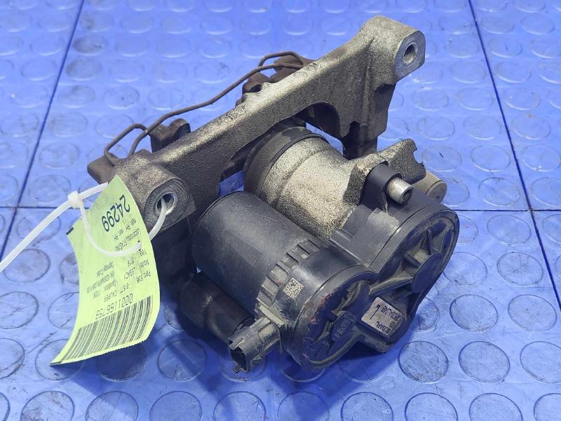 2018 Subaru Legacy Caliper