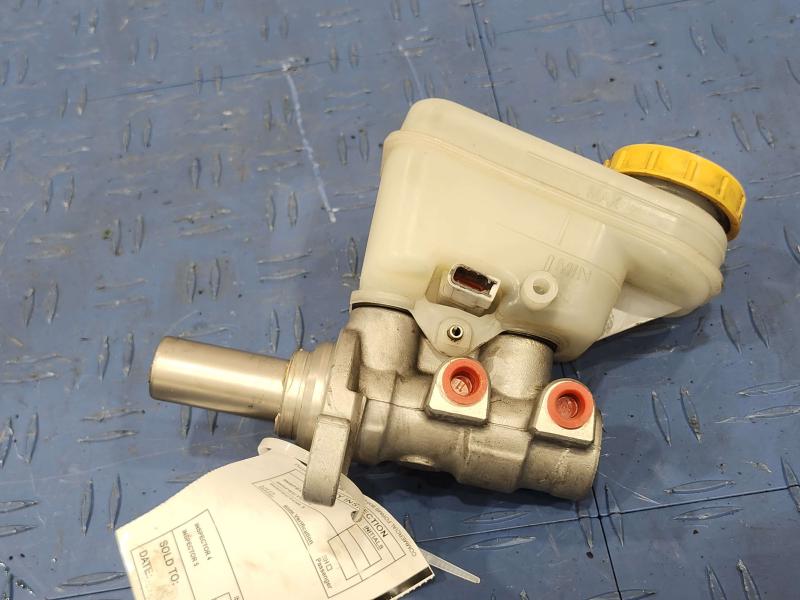 2015 Subaru Forester Master Cylinder