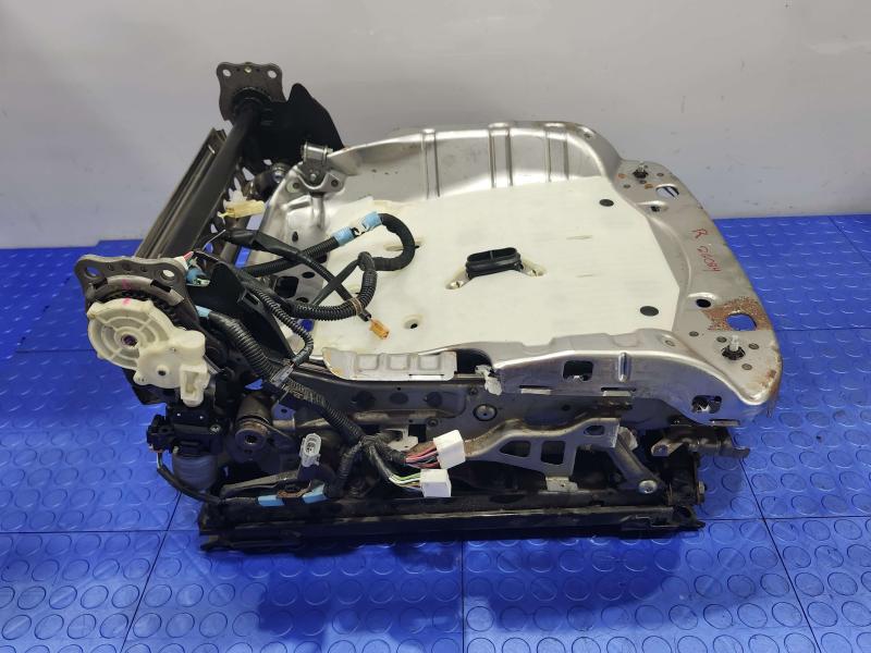 2008 Lexus LS 460 Seat Track