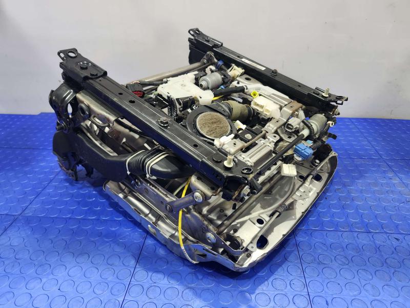 2008 Lexus LS 460 Seat Track