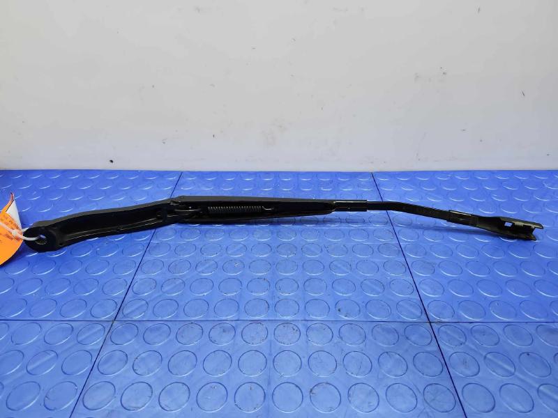 2018 Audi Q7 Wiper Arm