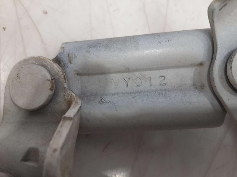 2010 Chevrolet Camaro Hood Hinge