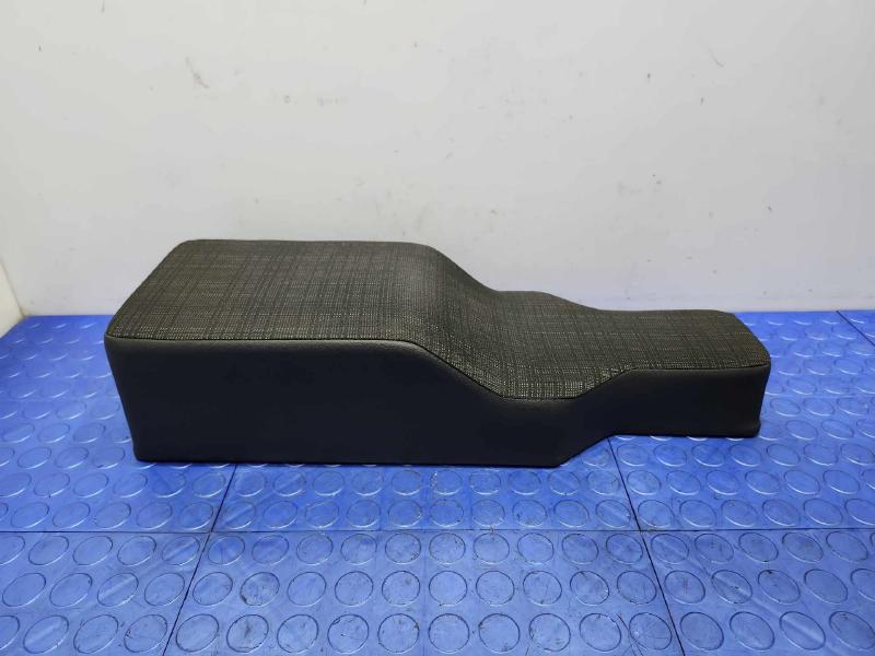 2014 Mercedes Sprinter Headrest
