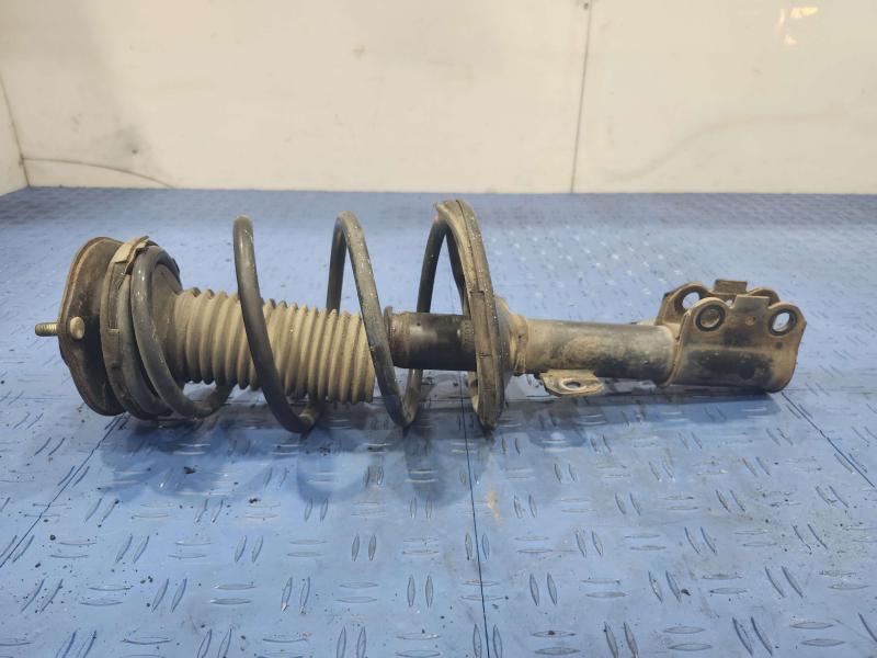 2002 Toyota Camry Strut Assembly