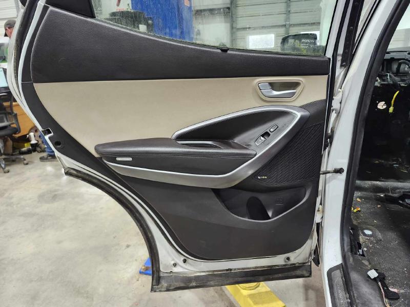 2015 Hyundai Santa Fe Rear Door Trim Panel