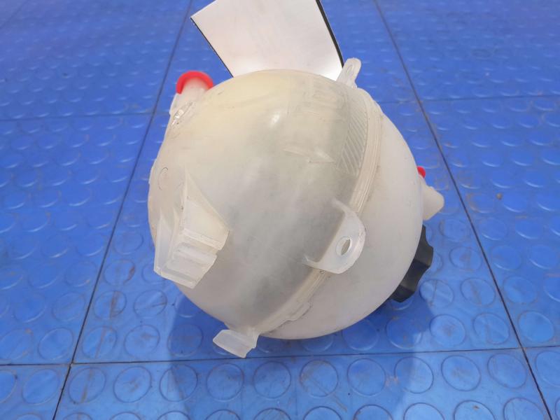 2017 GMC Acadia Coolant Recovery Bottle