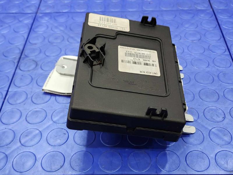 2014 Hyundai Santa Fe Chassis Brain Box