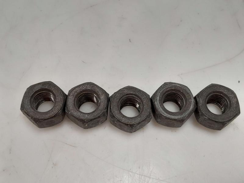2009 Toyota Corolla Lug Nuts
