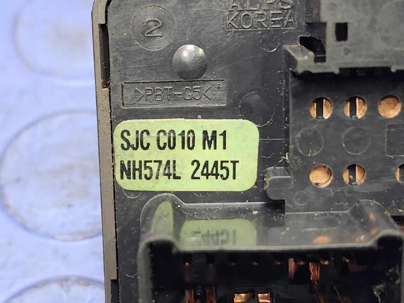 2006 Honda Ridgeline Door Switch Front