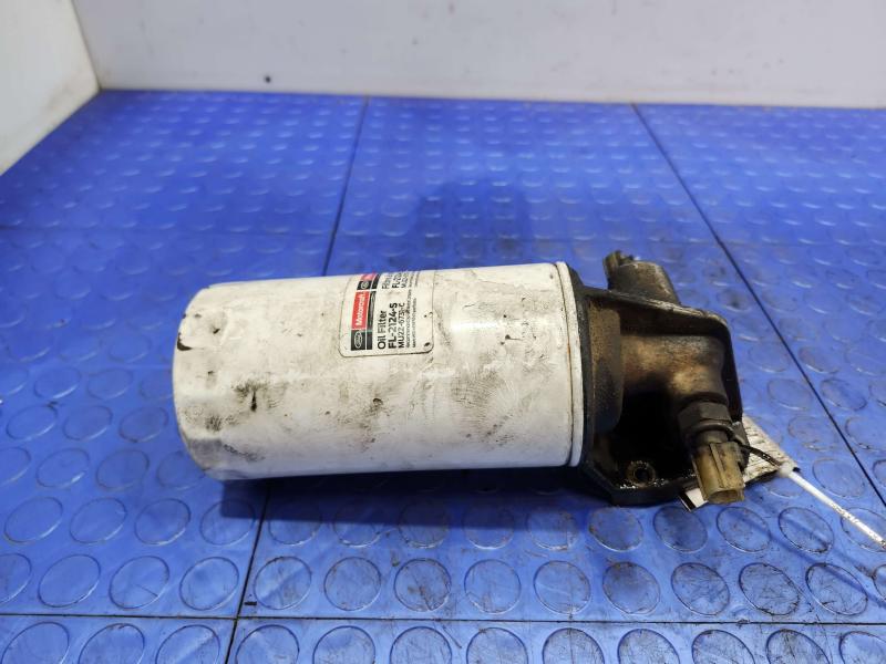 2012 Ford F-250 Super Duty Oil Filter Housing