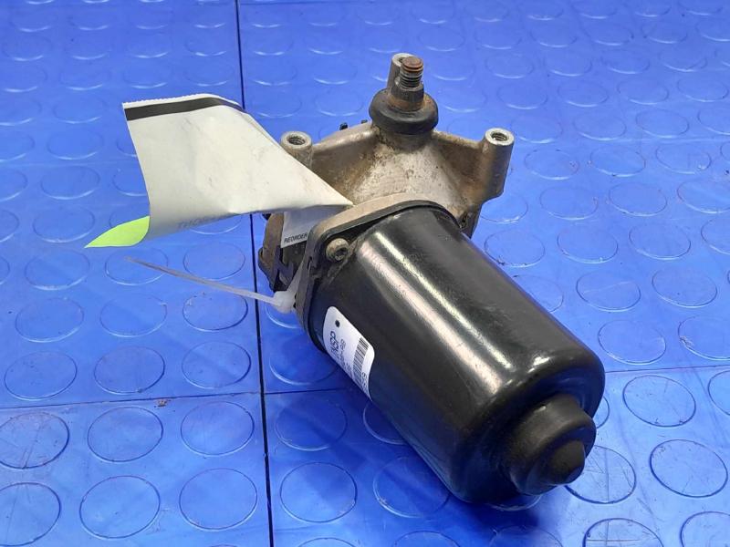 2011 Ford F-250 Super Duty Wiper Motor Front