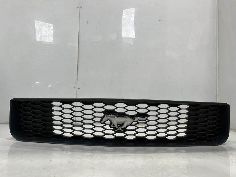 2007 Ford Mustang Grille