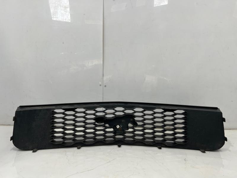 2007 Ford Mustang Grille