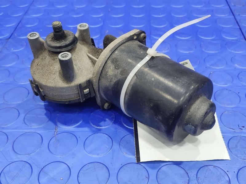 2010 Dodge Ram 1500 Wiper Motor Front