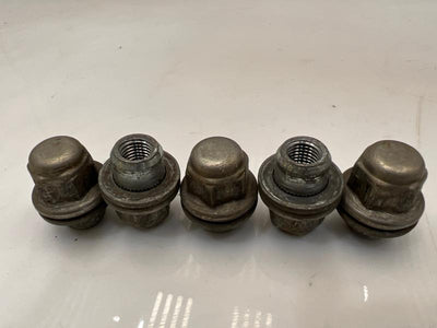 2011 Toyota Highlander Lug Nuts