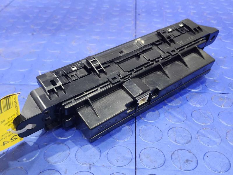 2016 Toyota Prius Heater A/C Control