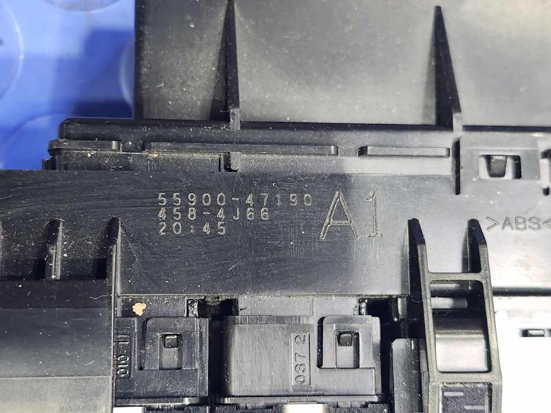 2016 Toyota Prius Heater A/C Control